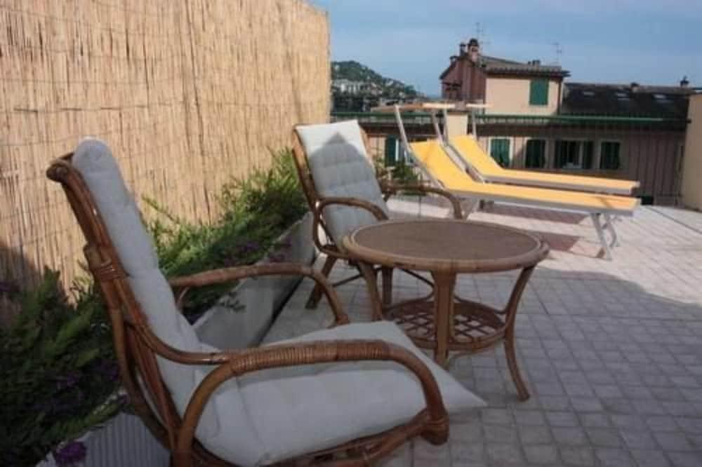 Hotel Cavour Рапало Екстериор снимка